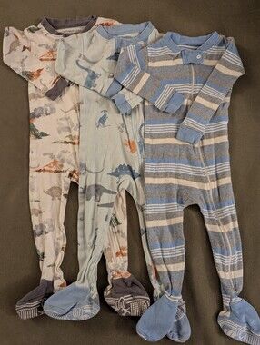 GUC Burt's Bees Baby Footies (12M)
